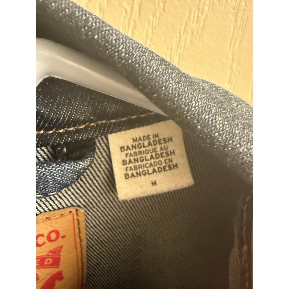 Levi's Denim Trucker Jacket Mens Medium Dark Indigo Stonewash EUC - Picture 5 of 9